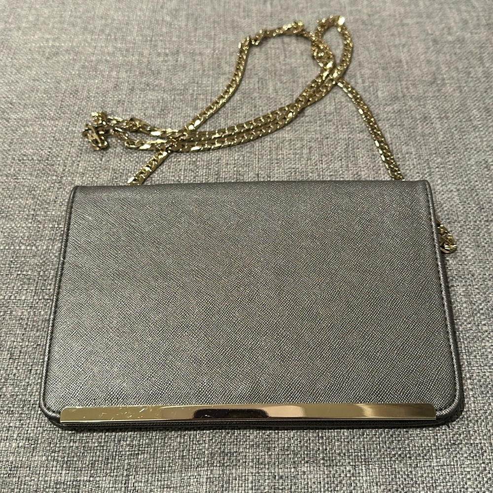 Mossimo silver and gold fancy crossbody